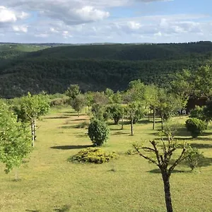 https://chalet-avec-vue-rocamadour.midi-pyreneeshotels.com